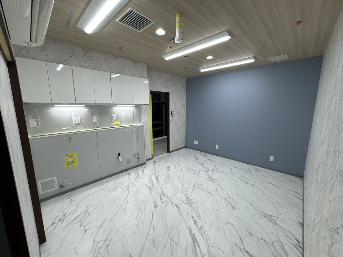 反対側から内視鏡室