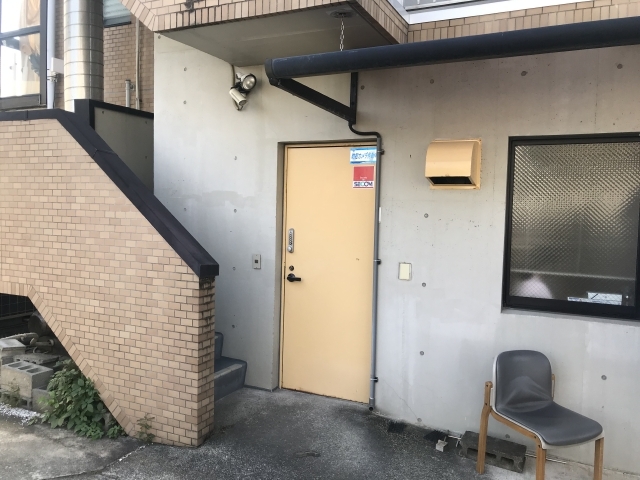 通用口